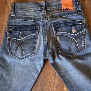 TAG JEANS ID#1009 - Women's 30 x 33" Flare Leg - Designer Distressed! SIZE 26!